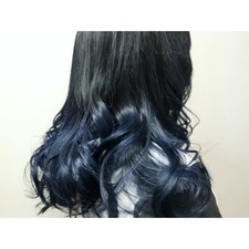 艶黒髪×原色ブルーのグラデーションカラー